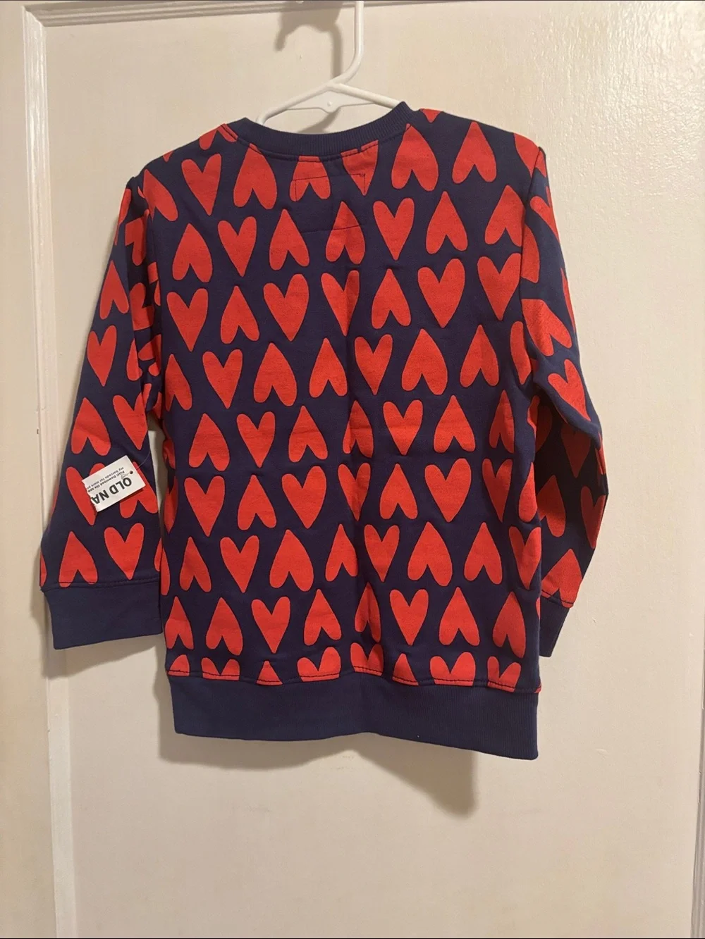 NWT 5T Old Navy Navy Sweatshirt Red Heart ALL OVER sweatshirt
